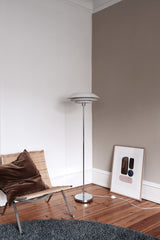 Dyberg Larsen DL45 mat hvid gulvlampe