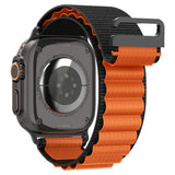 Spigen Wbf1 Remmen Til Apple Watch 8 / 9 / 10 / 11 / 12 / Se / Ultra (44 / 45 / 46 / 49 Mm) Sort/Orange
