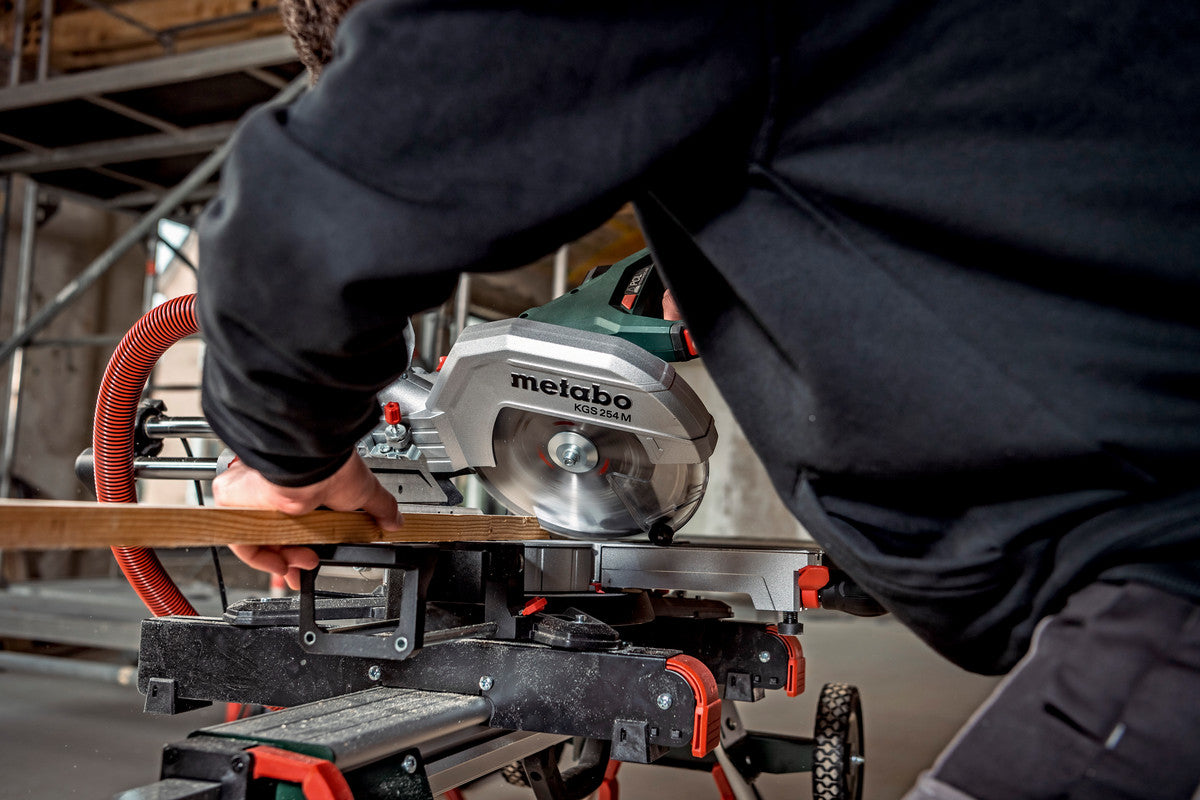 Metabo KGS 254 M Kap-/geringssav 1450W
