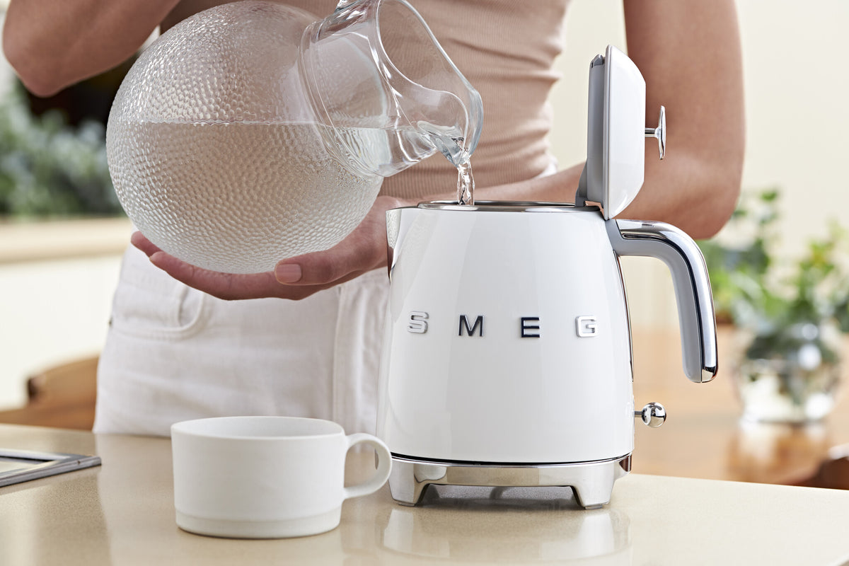 Smeg 50's Style Elkedel KLF05WHEU Hvid