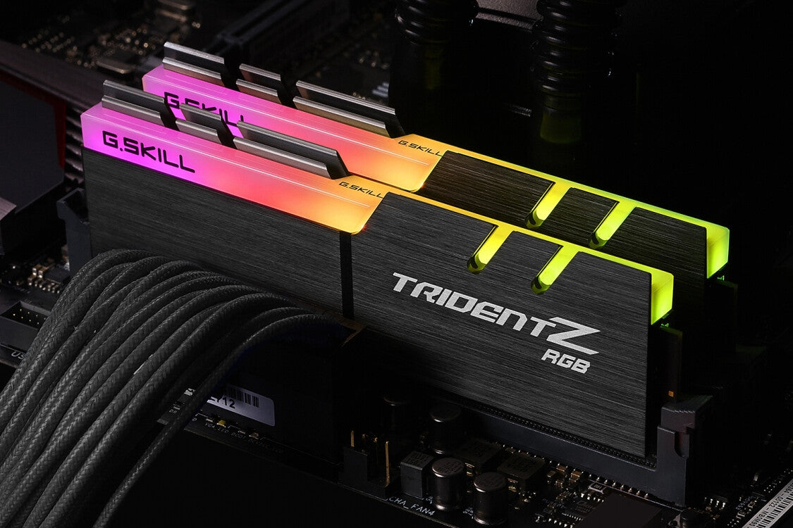 G.Skill Trident Z RGB F4-3200C16D-16GTZR hukommelsesmodul 16 GB 2 x 8 GB DDR4 288-pin DIMM