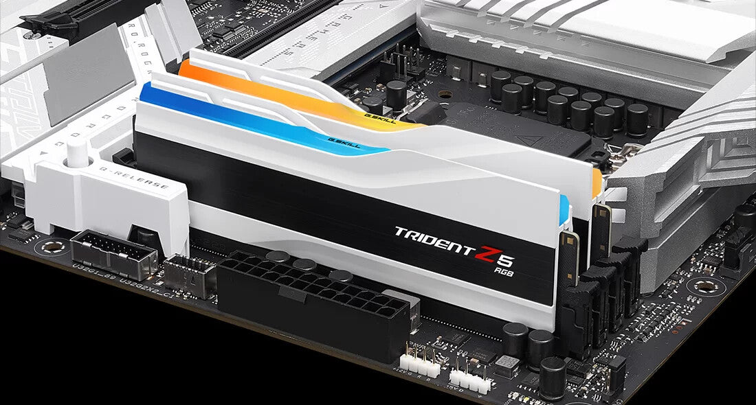 G.Skill Trident Z5 RGB hukommelsesmodul 32 GB 2 x 16 GB DDR5 6400 MT/s 288-pin DIMM