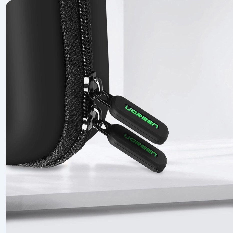 Ugreen-kasse til harddisk og tilbehør 16,5 x 9,5 x 4,5 cm sort (40707)