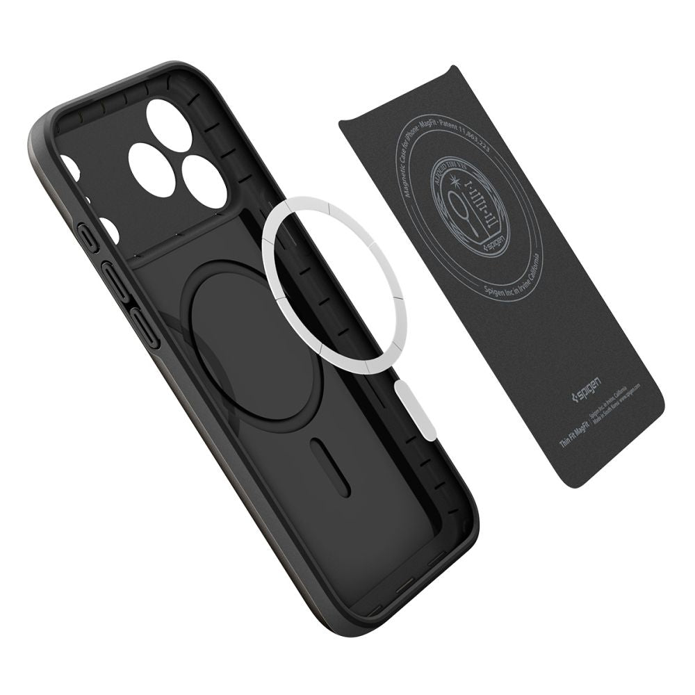 Spigen Thin Fit Magsafe Iphone 17 Pro / 18 Pro Sort