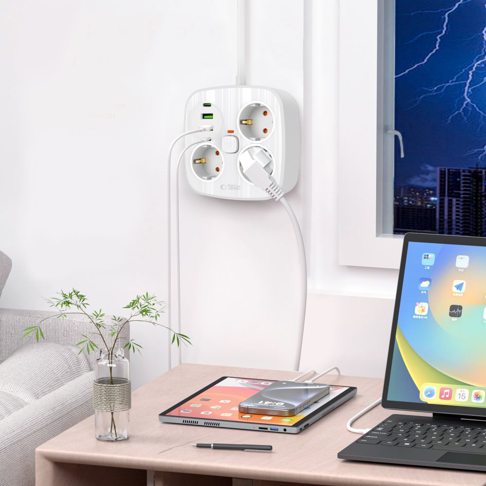 Tech Protect Pcs3 X4 Stødskinne 2 Usb & 2 Type C & 3 Stikkontakter 200 Cm Hvid