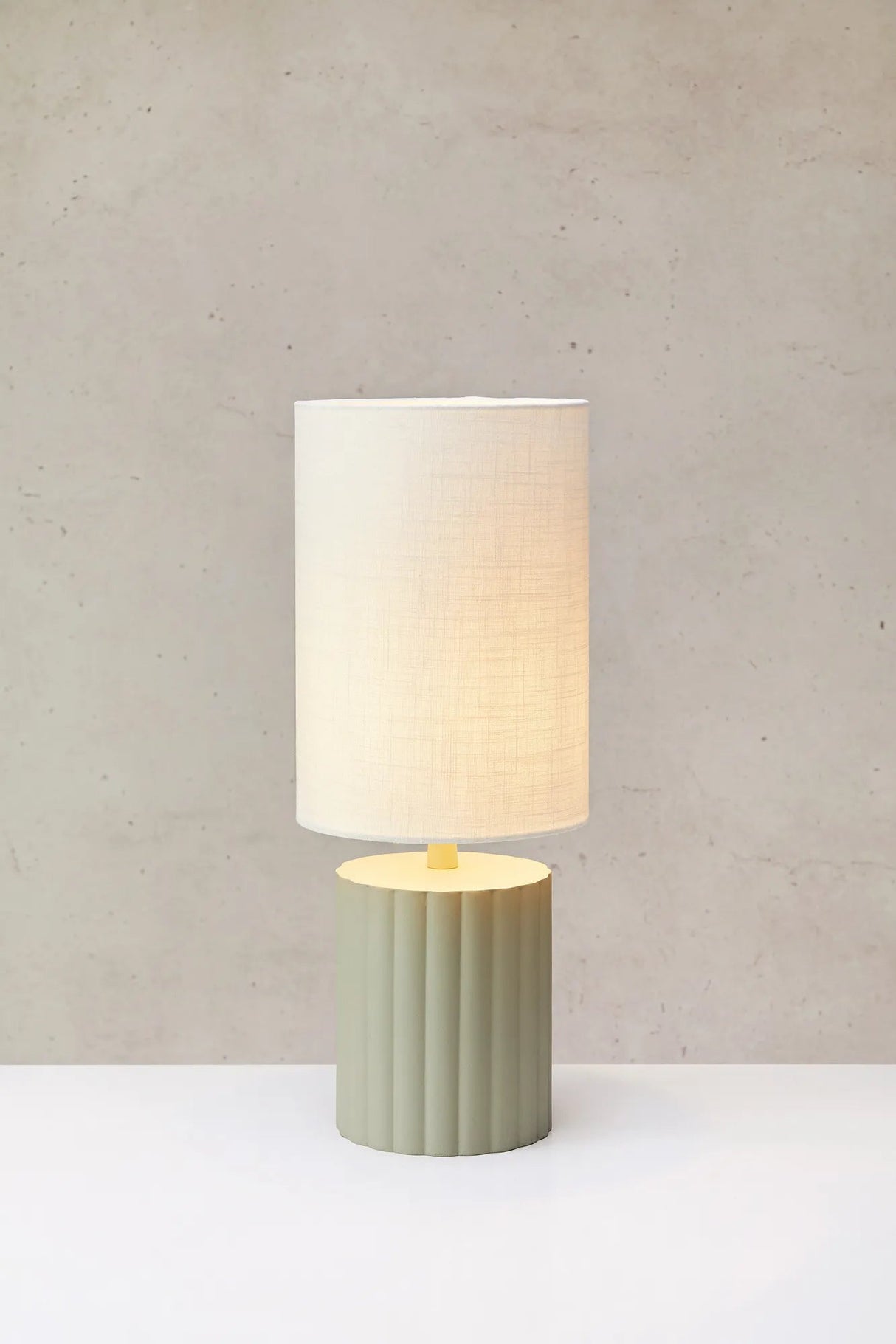 Markslöjd Can white/grey bordlampe
