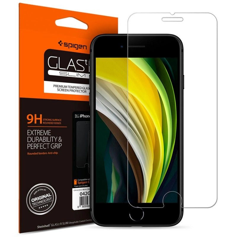 Spigen Glas.tR Slim tempereret glas til iPhone 7 / 8 / SE 2020 / 2022