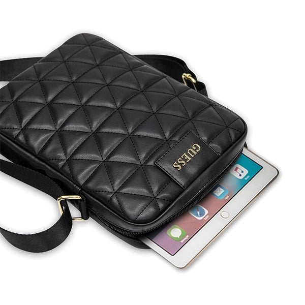 Guess Torba GUTB10QLBK 10" czarna/sort Quilted Tablet Bag
