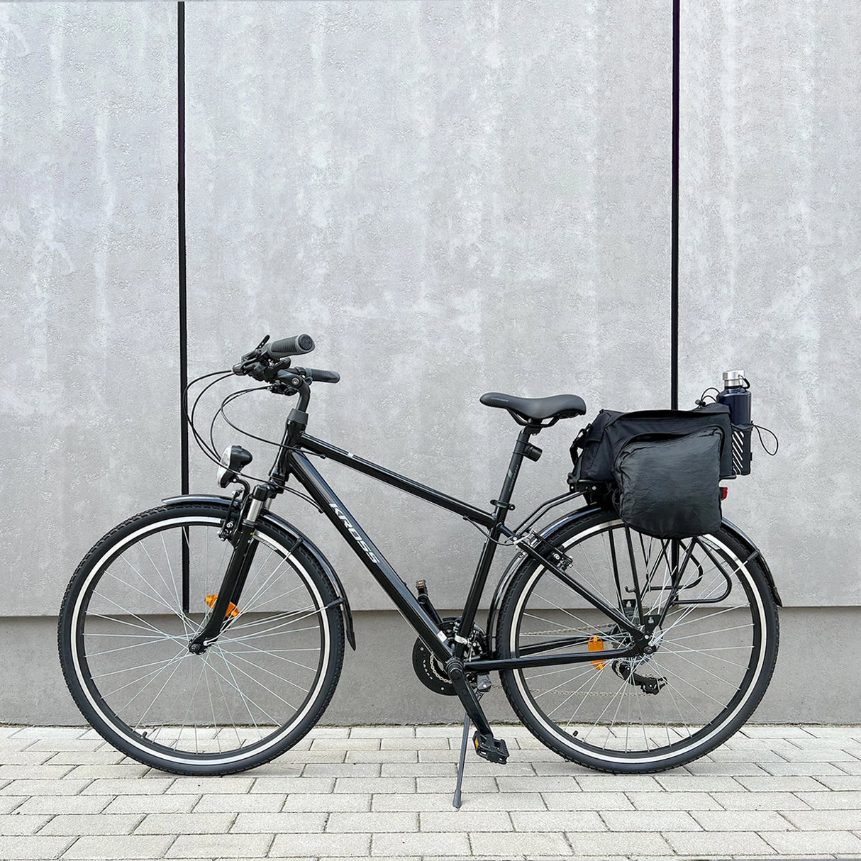 Wozinsky cykeltaske med 9l skulderrem (regn dække inkluderet) sort (WBB22BK)