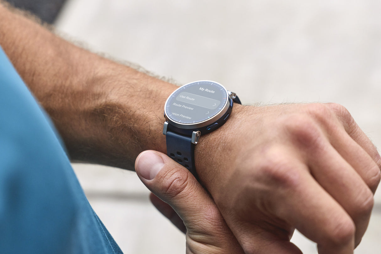 Amazfit W2558GL2N Smartwatch og sportsur 3,35 cm (1.32") AMOLED Digital 466 x 466 pixel Berøringsskærm Sølv GPS (satellit)
