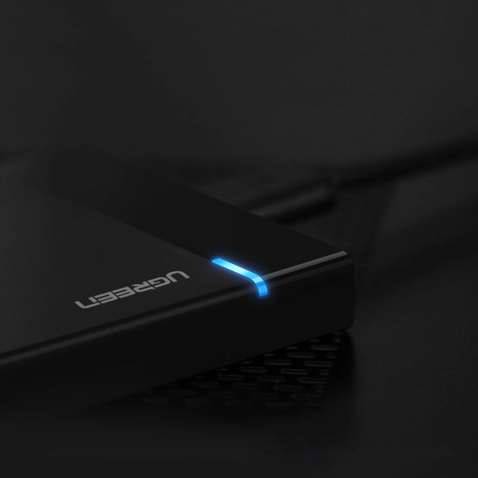 Ugreen bay til HDD SSD disk hus 2.5 '' SATA USB 3.2 Gen 1 (5 Gbps) micro USB SuperSpeed + 0,5 m kabel sort (US221 30848)