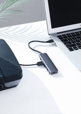 Ugreen USB Type C HUB - 4x USB 3.2 Gen 1 med USB-C strømport grå (CM219 70336)