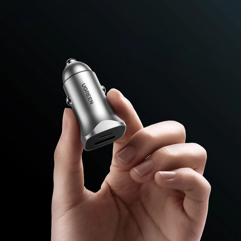 Ugreen Car Charger USB Type C / USB 24W Power Delivery Hurtig opladning Grå (30780)