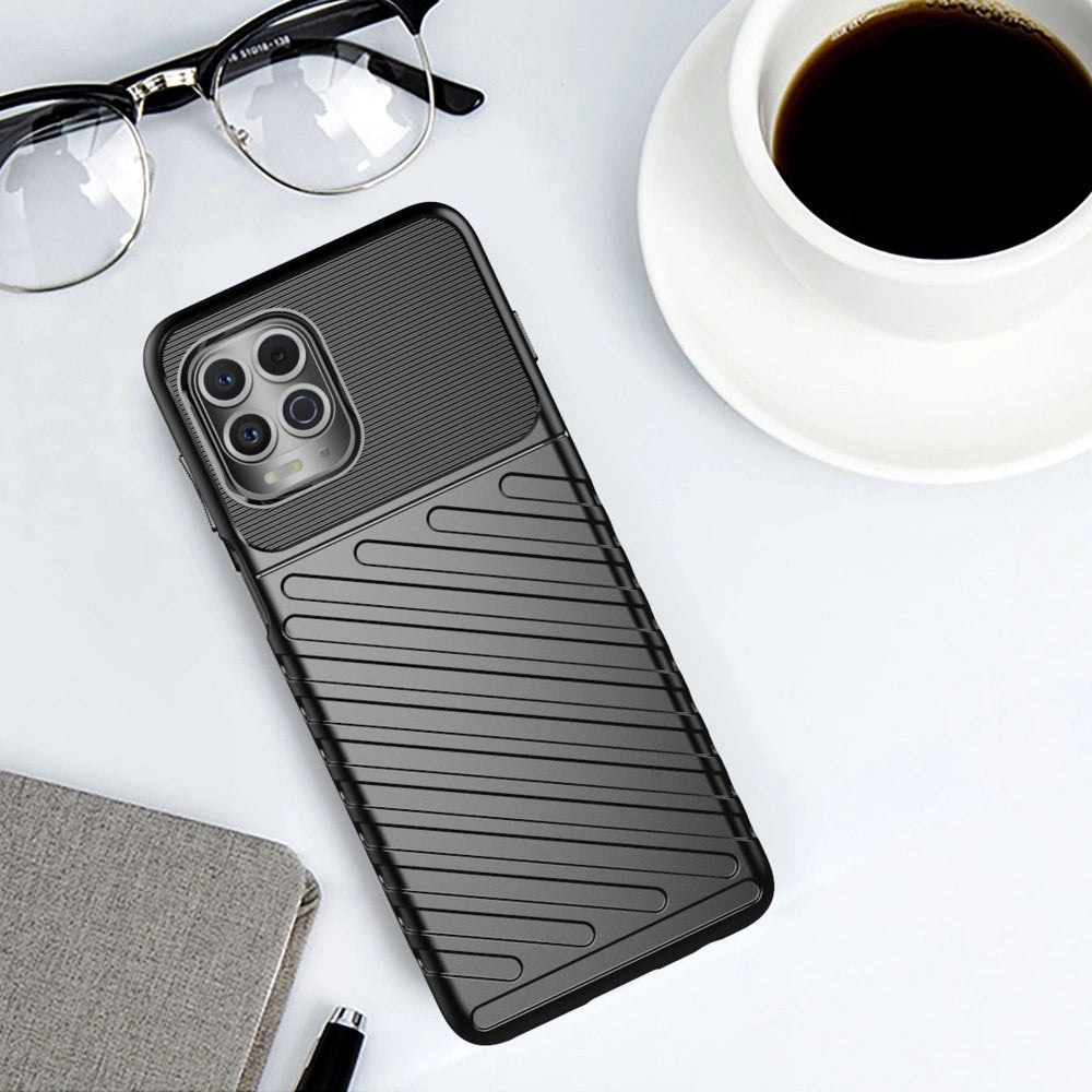 Thunder Case Flexible Tough Rugged Cover TPU Case til Motorola Moto G100 / Edge S sort