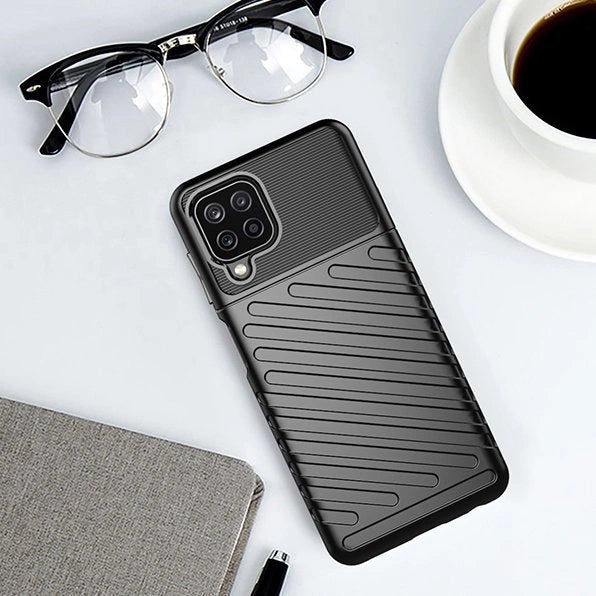 Thunder Case Flexible Tough Rugged Cover TPU Case til Samsung Galaxy A22 4G sort