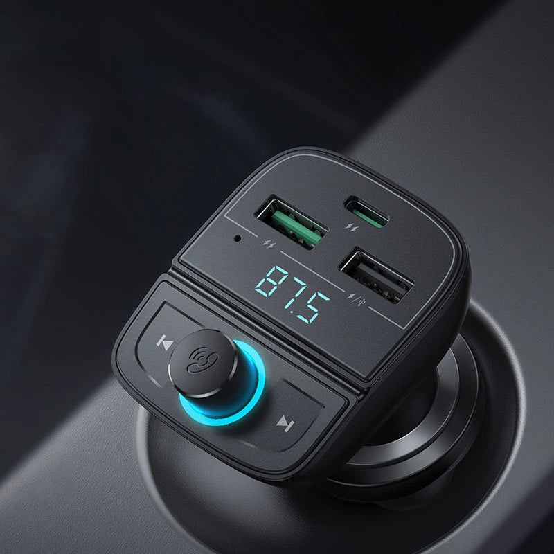 Ugreen FM Transmitter Bluetooth 5.0 MP3 bil oplader 3x USB TF micro SD 4.8 A sort (CD229)