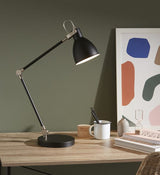Markslöjd House sort/stål skrivebordslampe