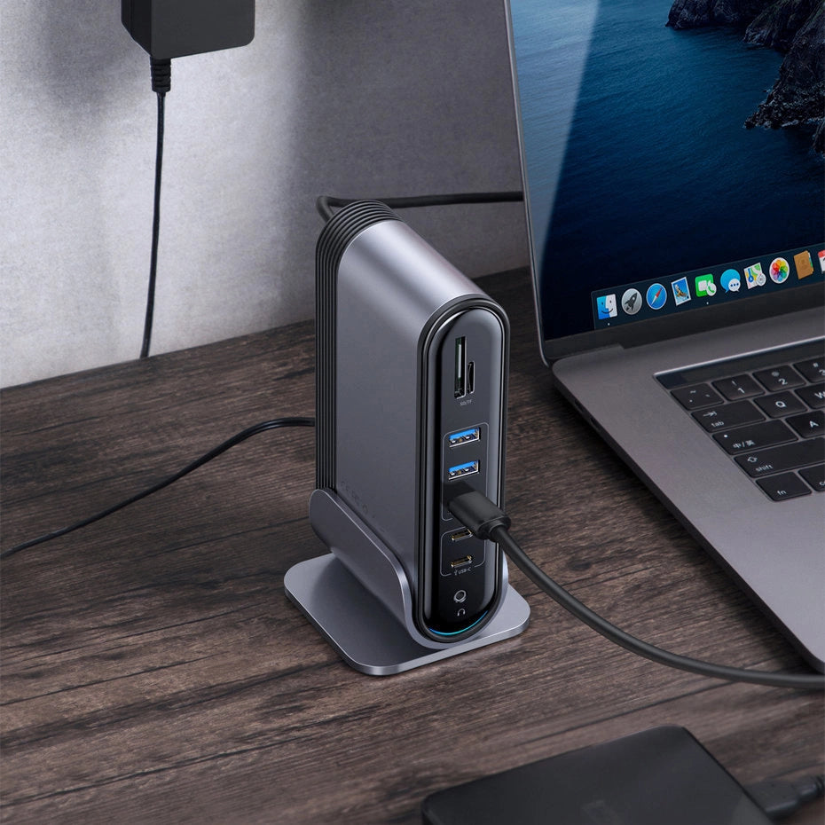 Baseus multifunktionelle HUB 3x USB 3.2 Gen 1 / 2x USB 2.0 / 2x USB Type C / SD og micro SD kortlæser / AUX / 3x HDMI / RJ45 1Gbps Strømforsyning 100W (EU / CN / UK stik) grå (CAHUB-DG0G)