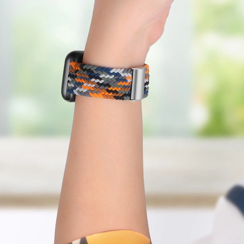 Trådede stofstropper Armbånd Stropper Stofstropper Band til Apple Watch 42 / 44 / 45 / 49 mm - sort og hvid