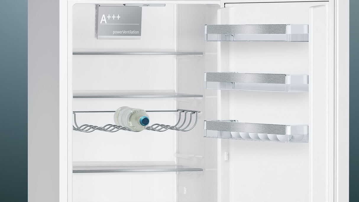 Siemens iQ500 KG39EAWCA køle-/fryseskab Fritstående 343 L Hvid