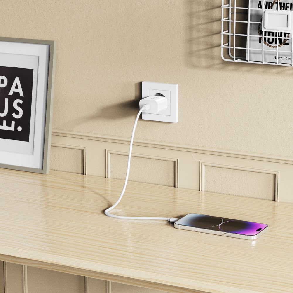Tech Protect Nc20 W 1 Port Netværksopladder Pd 20 W + Lightning Kabel Hvid