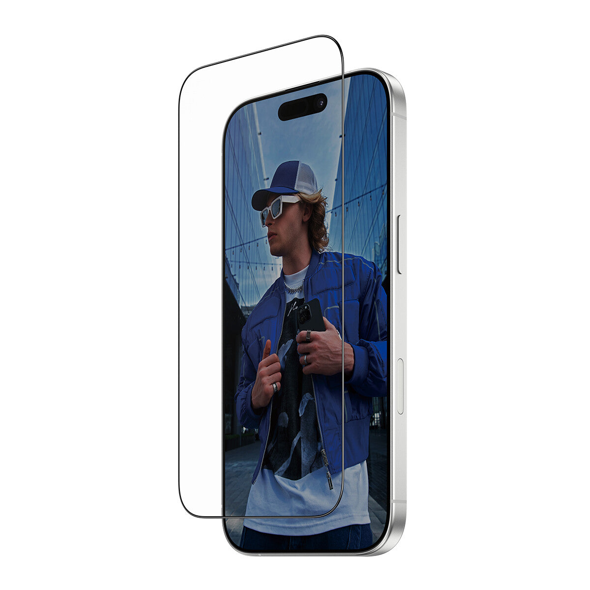 PanzerGlass ® Skærmbeskyttelse iPhone 17 | iPhone 16 Pro | Ultra-Wide Fit m. Fastfit in-a-box