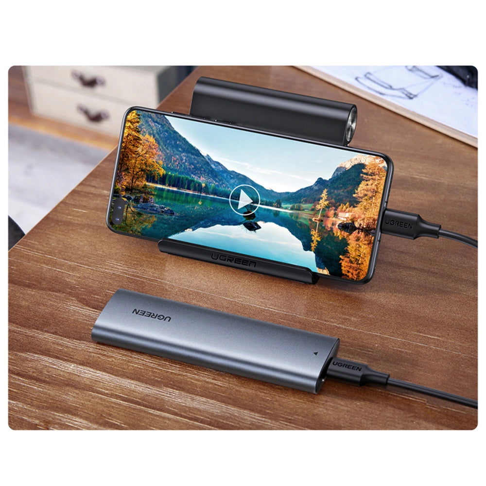Ugreen Hard Drive Bay M.2 B-Key SATA 3.0 5Gbps Grå + USB Type C-kabel (CM400)