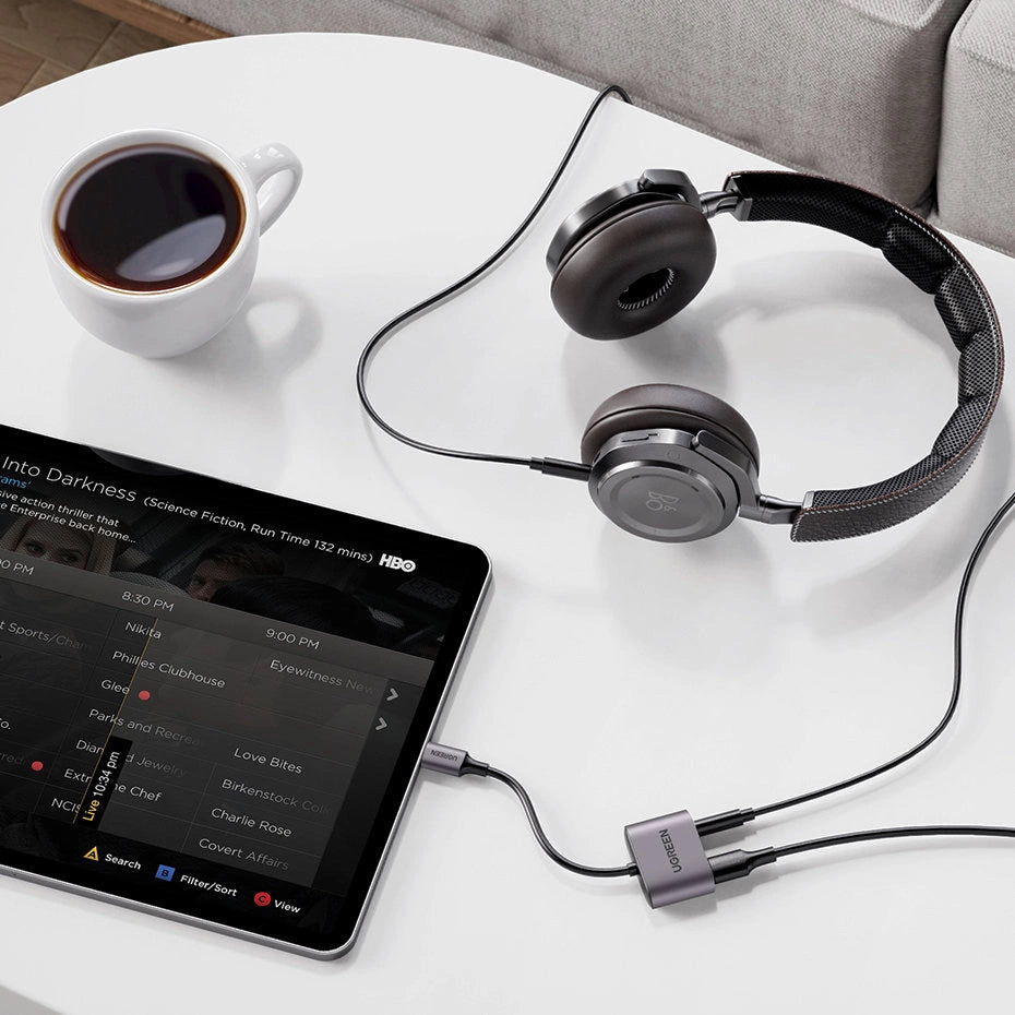 Ugreen audio adapter USB Type C (mandlig) - USB Type C PD QC (kvindelig) + 3,5 mm mini jack (kvindelig) grå (CM231)