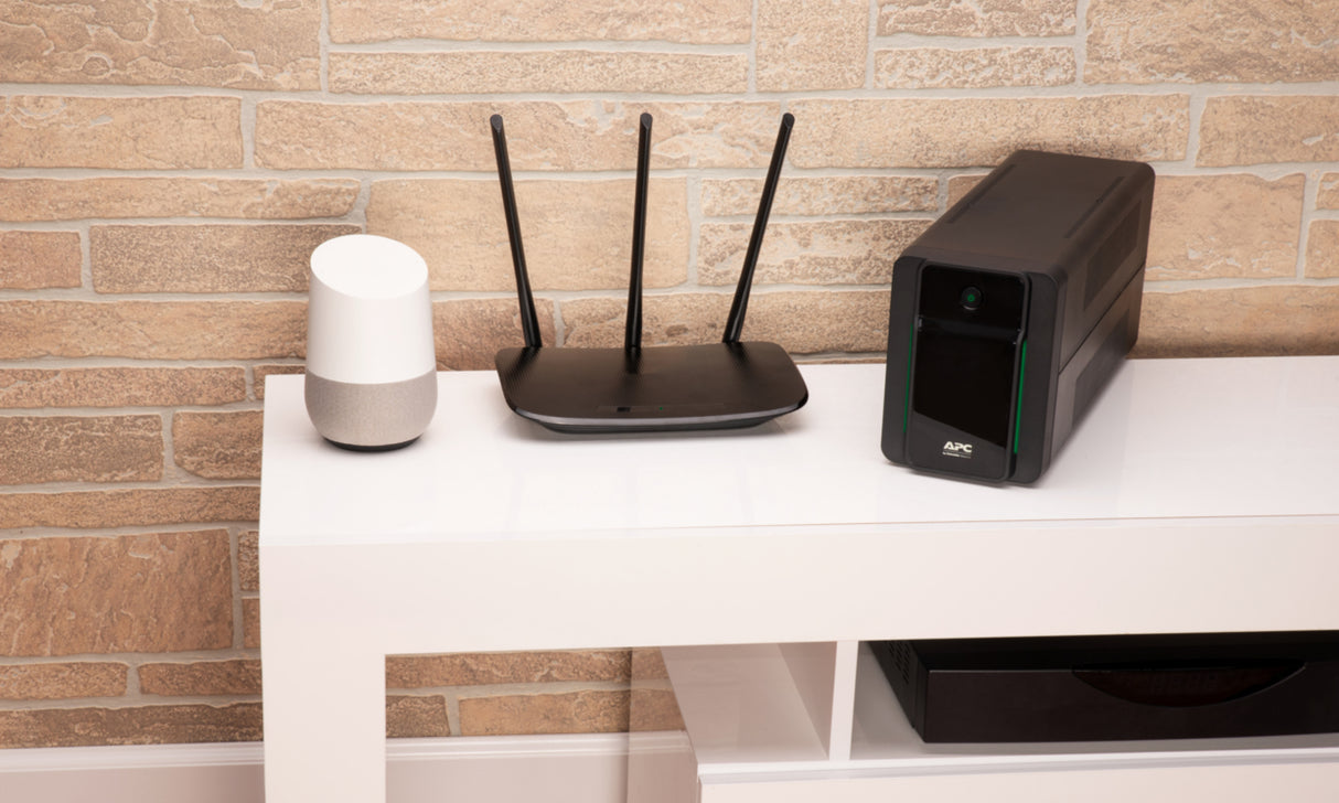 APC BX750MI-GR UPS-enhed Interaktivt indgangsstik 0,75 kVA 410 W 4 AC stikkontakt(er)