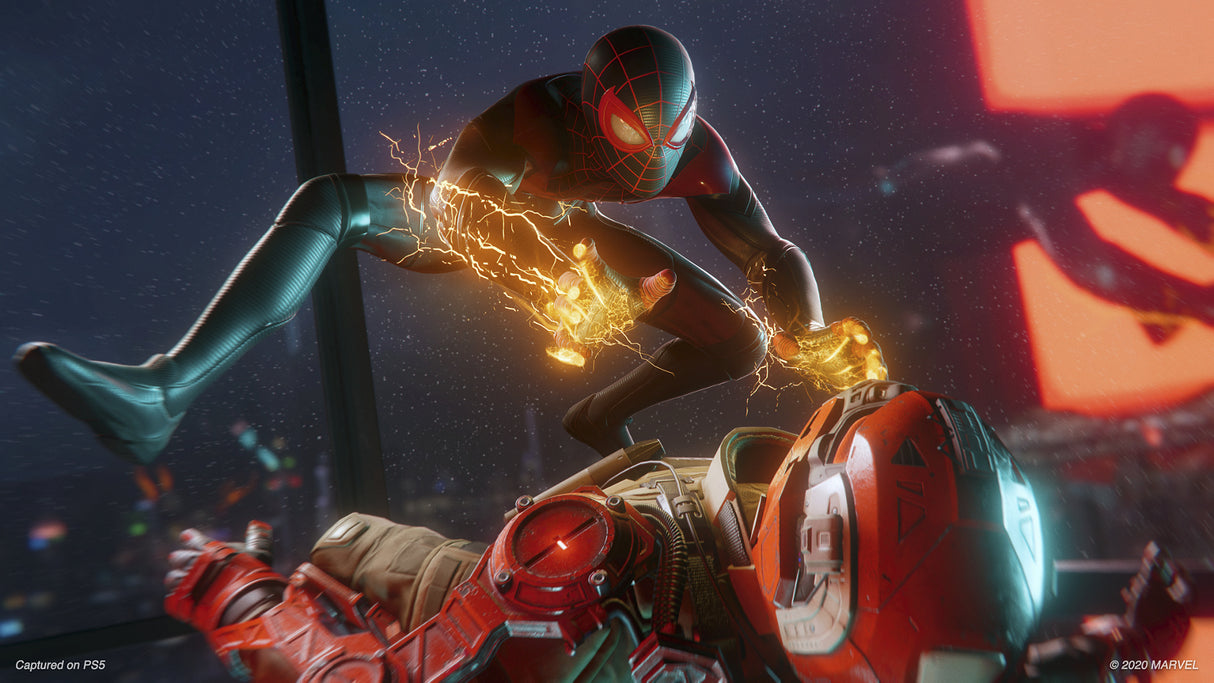 Sony Marvel's Spider-Man: Miles Morales, PS4 Standard Engelsk, Italiensk PlayStation 4