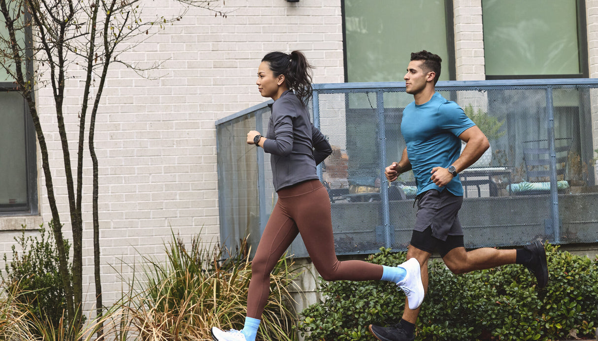 Amazfit W2558GL2N Smartwatch og sportsur 3,35 cm (1.32") AMOLED Digital 466 x 466 pixel Berøringsskærm Sølv GPS (satellit)