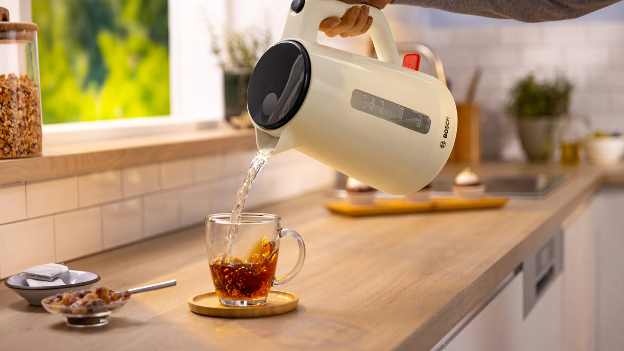 Bosch MyMoment elkedel 1,7 L 2400 W Cremefarvet, Anthracit