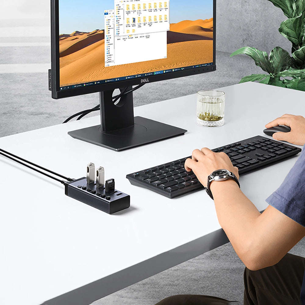 Ugreen multifunktionelle HUB 7in1 USB Type C - 7x USB Type A 3.0 PD DC 12V grå (CM481)