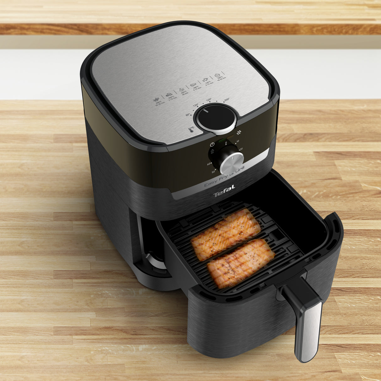 TEFAL Fryer Easy Fry and Grill EY501815 Power 1550 W Capacity 4.2 L Black