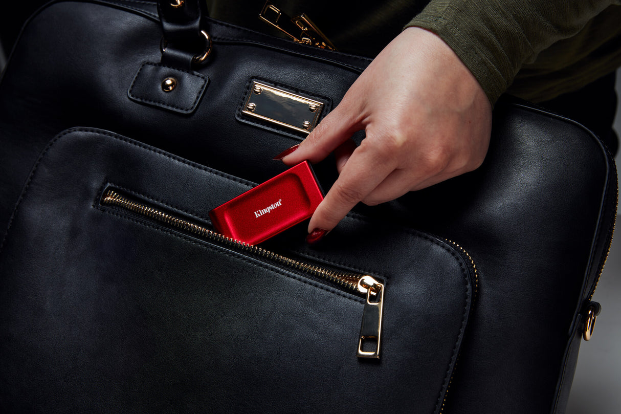 Kingston Technology 1 TB XS1000 Red External USB 3.2 Gen 2 – Bærbart SSD-drev