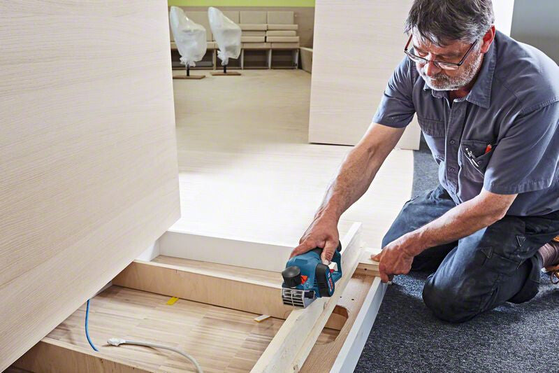Bosch GHO 12V-20 Professional Sort, Blå, Rød 14500 rpm