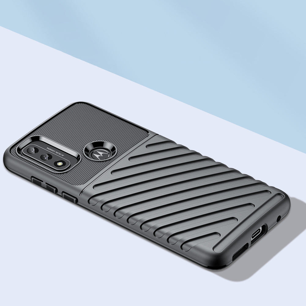 Thunder Case fleksibelt pansret cover til Motorola Moto G Play 2022 sort