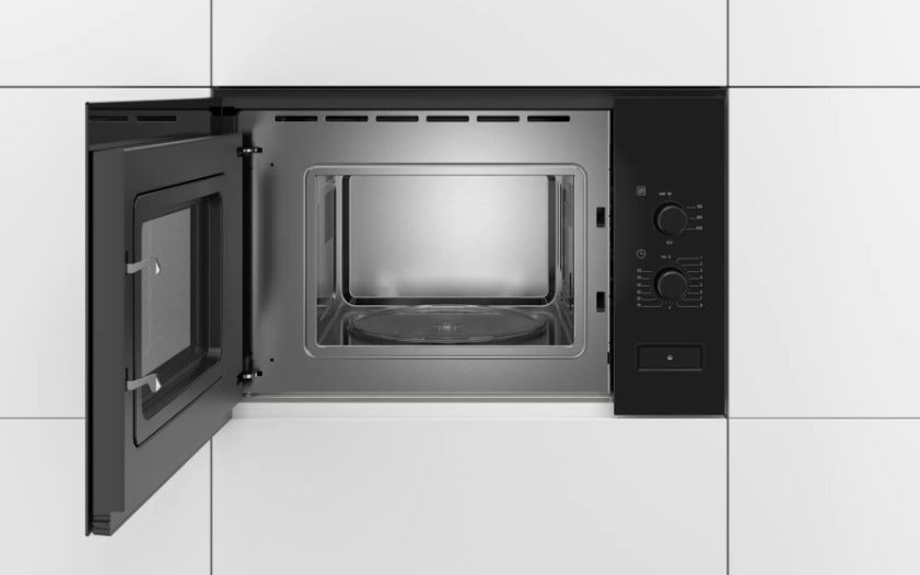 Bosch Serie 4 BFL520MB0 mikrobølgeovn Sort Solo mikroovn Indbygget 20 L 800 W