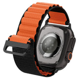 Spigen Wbf1 Remmen Til Apple Watch 8 / 9 / 10 / 11 / 12 / Se / Ultra (44 / 45 / 46 / 49 Mm) Sort/Orange
