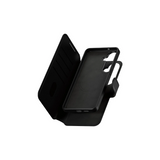 CARE by PanzerGlass Tango 2-in-1 Wallet Case w. Qi Samsung Galaxy S26+