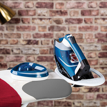 Russell Hobbs Cordless One Temperature Dampstrygejern Keramisk strygesål 2600 W Sort, Blå, Hvid