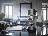 De’Longhi Dedica Style EC685.BK Manuelle espressomaskiner, Sort