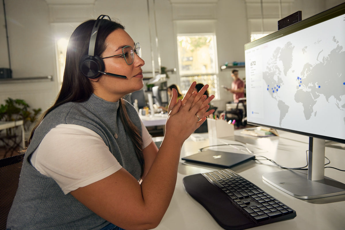 HP Poly Voyager Focus 2 Microsoft Teams Certified USB-C-C Headset +USB-C/A Adapter +Charging Stand