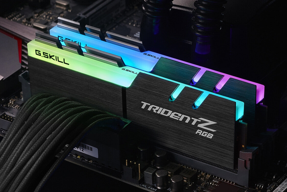 G.Skill Trident Z RGB F4-3200C16D-16GTZR hukommelsesmodul 16 GB 2 x 8 GB DDR4 288-pin DIMM