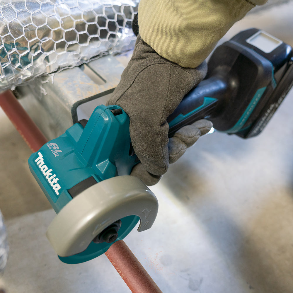 Makita DMC300Z Multicutter 390W