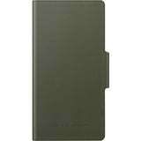 iDeal Of Sweden iPhone 13 klap cover etui m plads til kort. Khaki Grøn